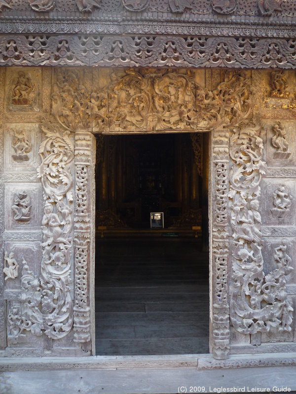 Golden Palace Monastery10